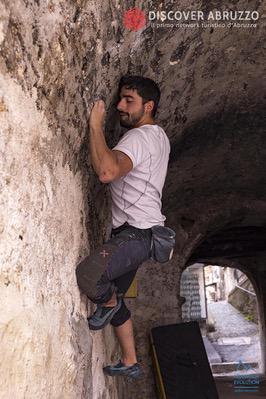 Calascio Street Boulder 2019 - Arrampicare a Calascio